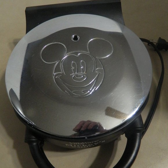 VillaWare Kitchen Villaware Mickeys Waffler Mickey Mouse Single
